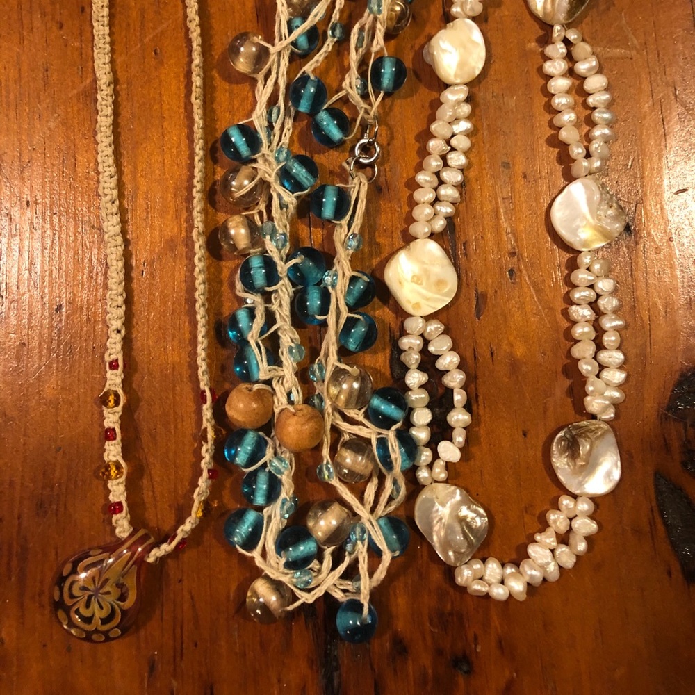 Bundle of 3 necklaces